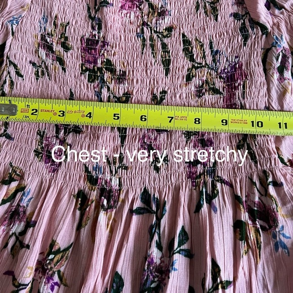 No Boundaries Blush Flower Print Smocked Circle Blouse - Picture 8 of 9